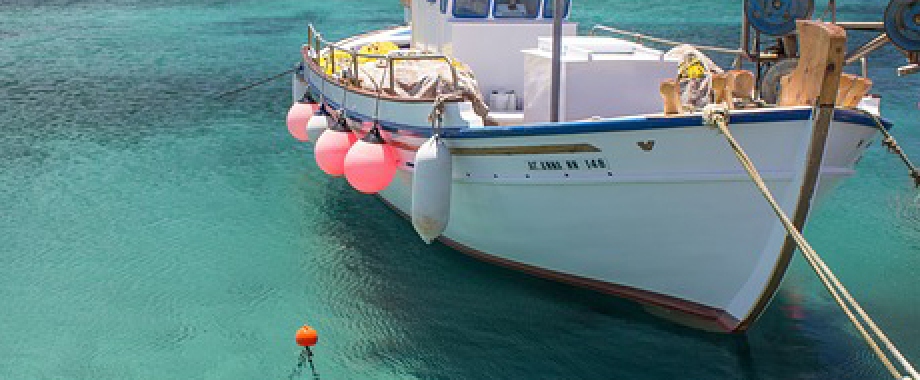 gallery/fishing-boat-984239_640